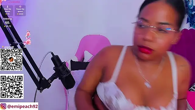 samanthaabloom Obrolan Langsung XXX