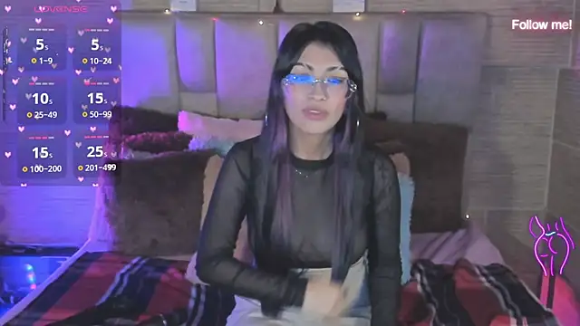 Chat XXX Live mia_devine_