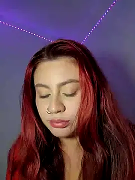 Scarlet_garnet Live XXX-Chat