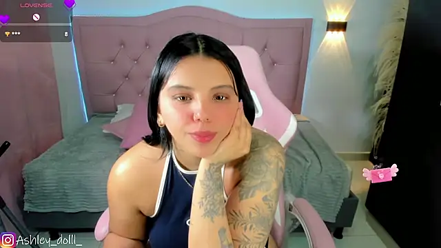 Czat XXX na żywo – Ashley_dolll