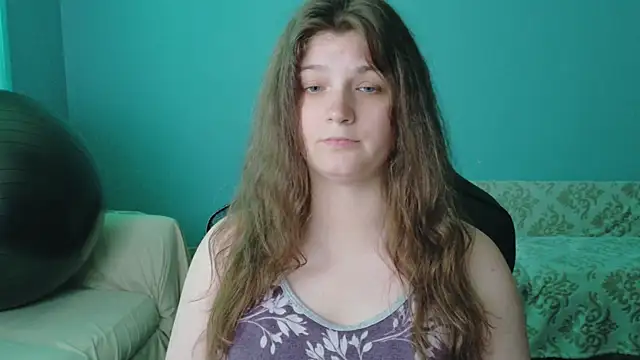 TreeJeanne élő XXX-chatje