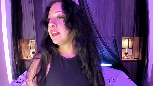 AllieBennet Chat XXX in diretta