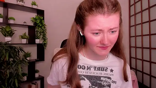 Chat +18 de KateCuddle ao vivo