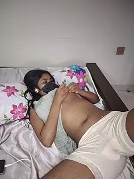 hottywife-03's Live XXX Chat