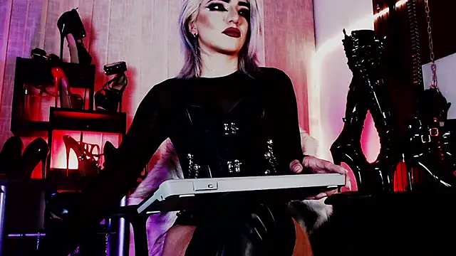 missdarklady's Live XXX Chat
