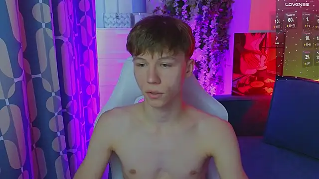 cuMte_boy Adlı Modelin Canlı XXX Sohbeti
