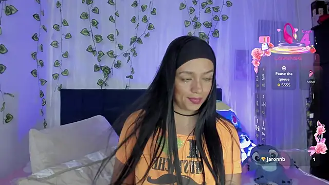 Živý XXX chat EmiliaRose_