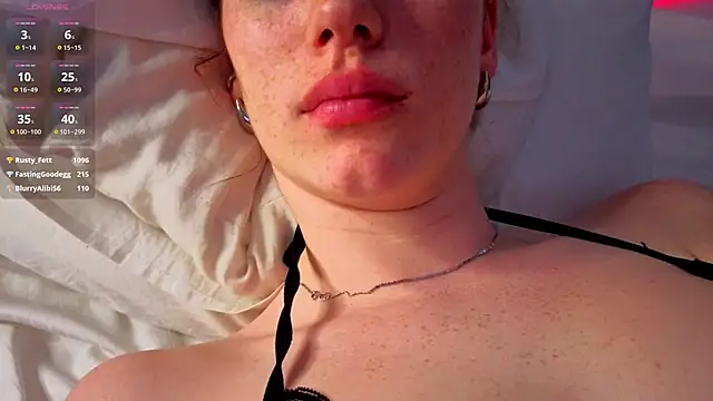 Živý XXX chat StacyWatts