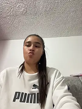 Chat +18 de I_Samanthaa ao vivo