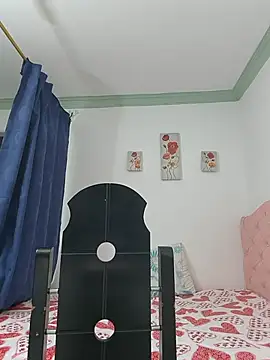 Chat +18 de celeste_rivaXXX ao vivo