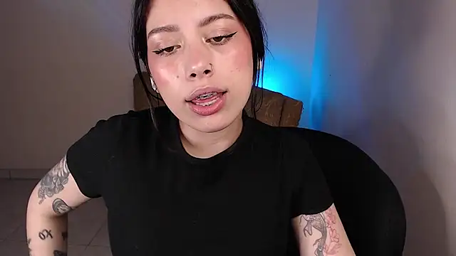 iam_emy's Live XXX Chat