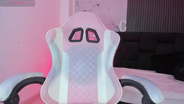 Chloemuaak 라이브 XXX 채팅