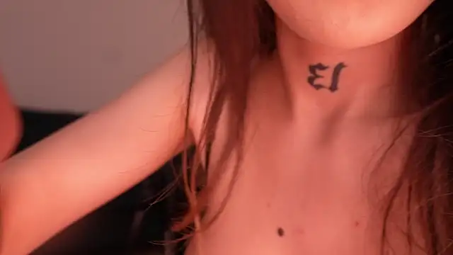sharlin_13: απευθείας συνομιλία ΧΧΧ