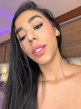 Rossie_Blooms Live XXX-Chat