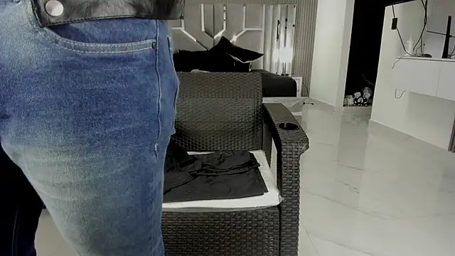 Živý XXX chat master_leather