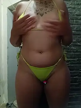 Porcellina181's Live XXX Chat