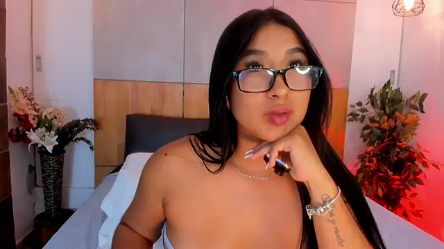 BellaHarllow লাইভ XXX চ্যাট