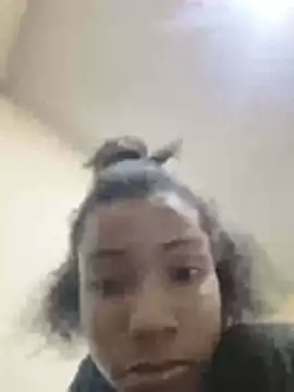 OshunHoney's Live XXX Chat