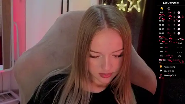 Nestyzz's Live XXX Chat