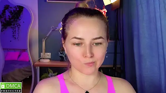 Mira_Mermayd Chat XXX in diretta