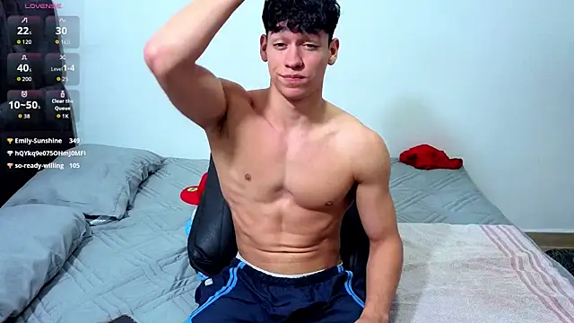 Luke_MuscleのライブXXXチャット
