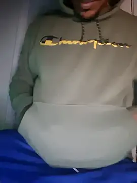 bigboytoy912's Live XXX Chat