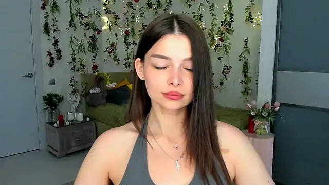 Chat XXX en directo de ContinentOfTranquility