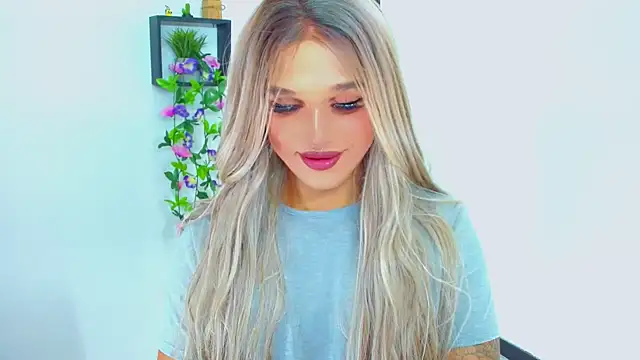 TaylorMon's Live XXX Chat