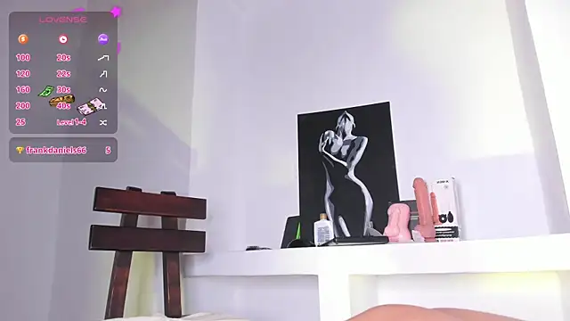 MaxPower003 live XXX chat