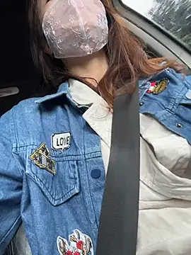 kiss_loo 即時 XXX 聊天