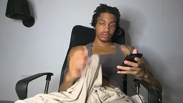 BlackBullTitus Webcam-Show