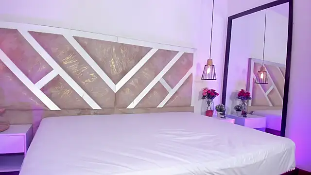 Channel_sofia's Live XXX Chat