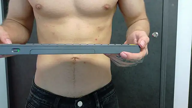 eren_jeager Chat XXX live