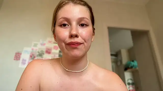 HoneyAudrey Live XXX-chat