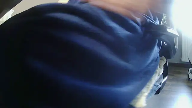 suedel65n Live XXX chat