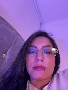Melii_1 – Live XXX-chat