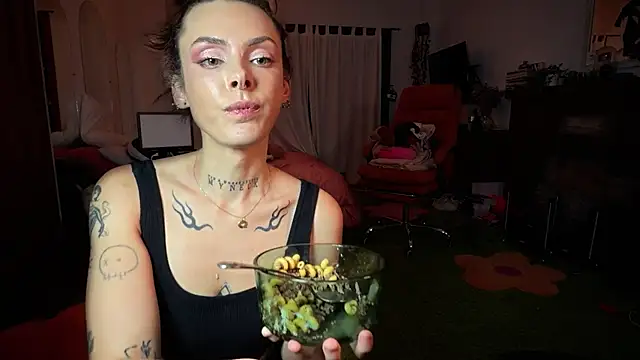 GennaJames: онлайн-секс-чат