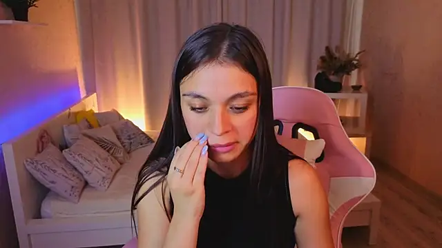 Kim_Bless Chat XXX live