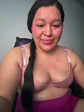 Chat +18 de Lovelipsbig ao vivo
