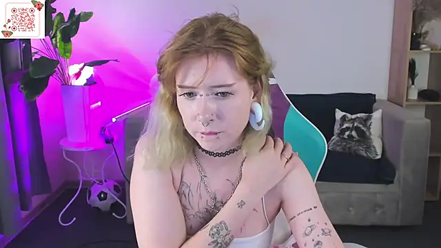 Онлайн чат XXX Elira_Vane