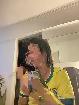 Gipoltergeist live XXX chat