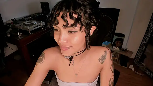 Nati____'s Live XXX Chat