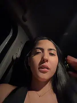 XXX chat uživo modela I_AM_SOPHIE_