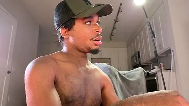 KaiTemptation's Live XXX Chat