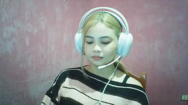 Chat +18 de DessertFlower ao vivo
