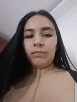 Chat +18 de Karla__Morrison ao vivo