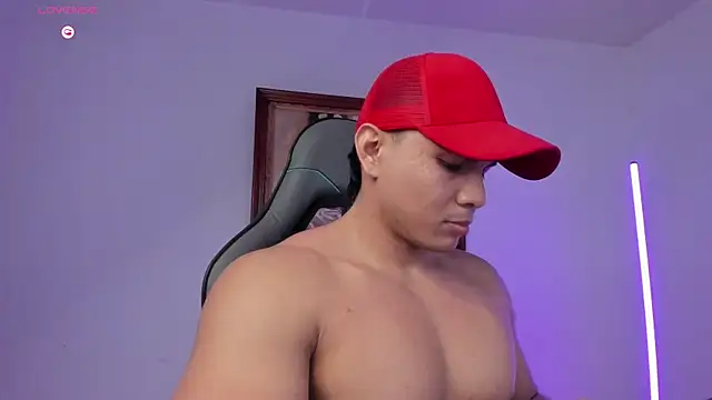 RoyConstance 라이브 XXX 채팅
