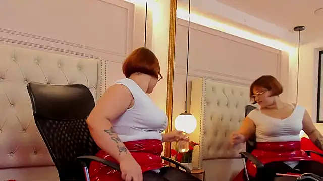 MillyHotsoon Chat XXX live