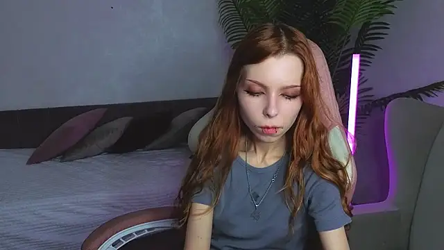 دردشة Star_Tarra الجنسية المباشرة