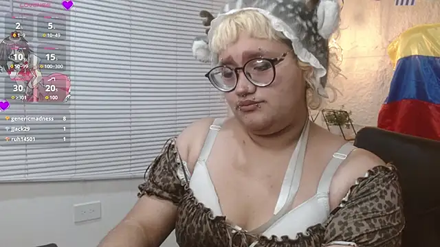 Echypyon_'s Live XXX Chat